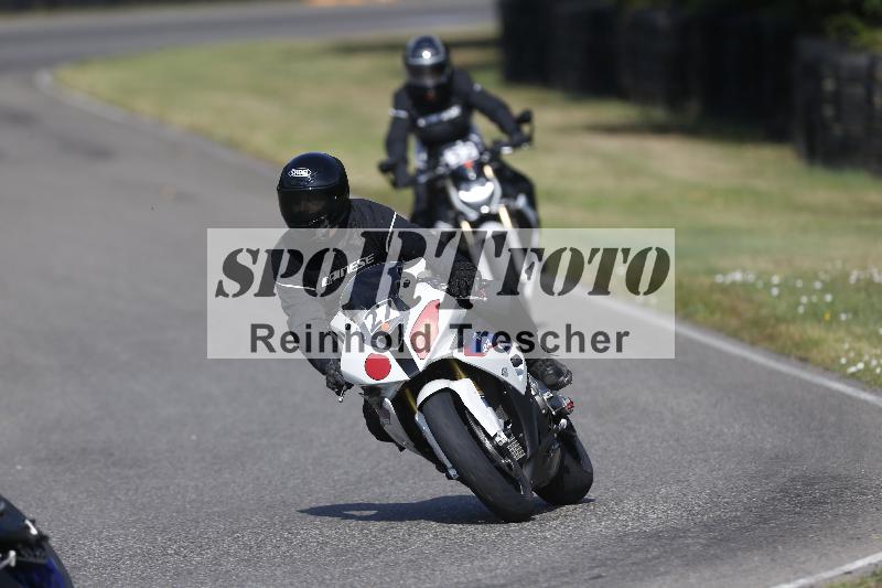 /24 16.07.2026  Cornu Master School ADR/rot-rouge/27